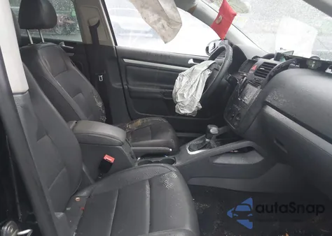 2007 Volkswagen Jetta Wolfsburg Edition from USA, damaged, VIN 3VWEF71K57M135234